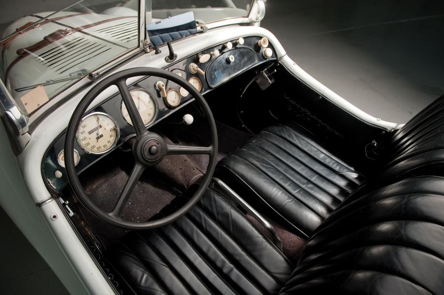  BMW 328 Roadster 1939 года  (фото 11 из 18)